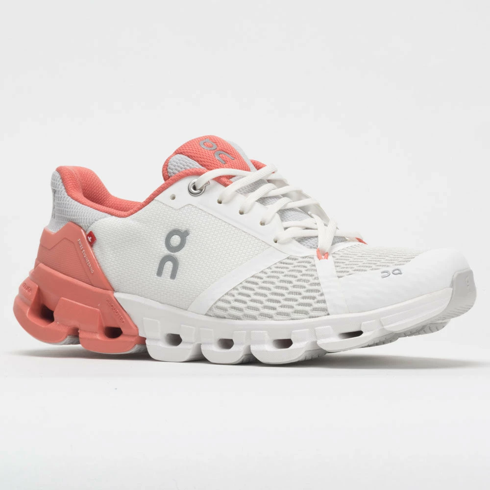 On Running On Cloudflyer Women's White/Coral 7 On Running On Cloudflyer Women's White/Coral