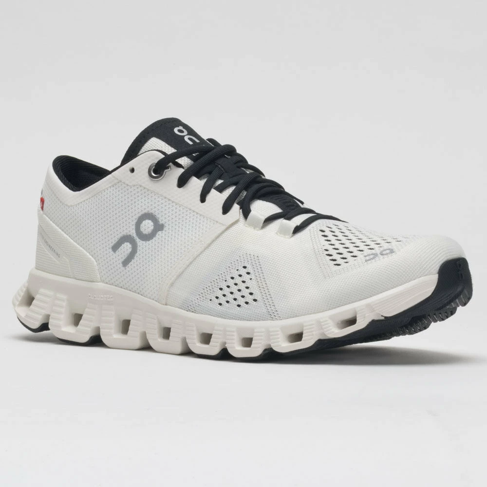 On Running On Cloud X Men's White/Black Running Shoes 7 On Running On Cloud X Men's White/Black Running Shoes