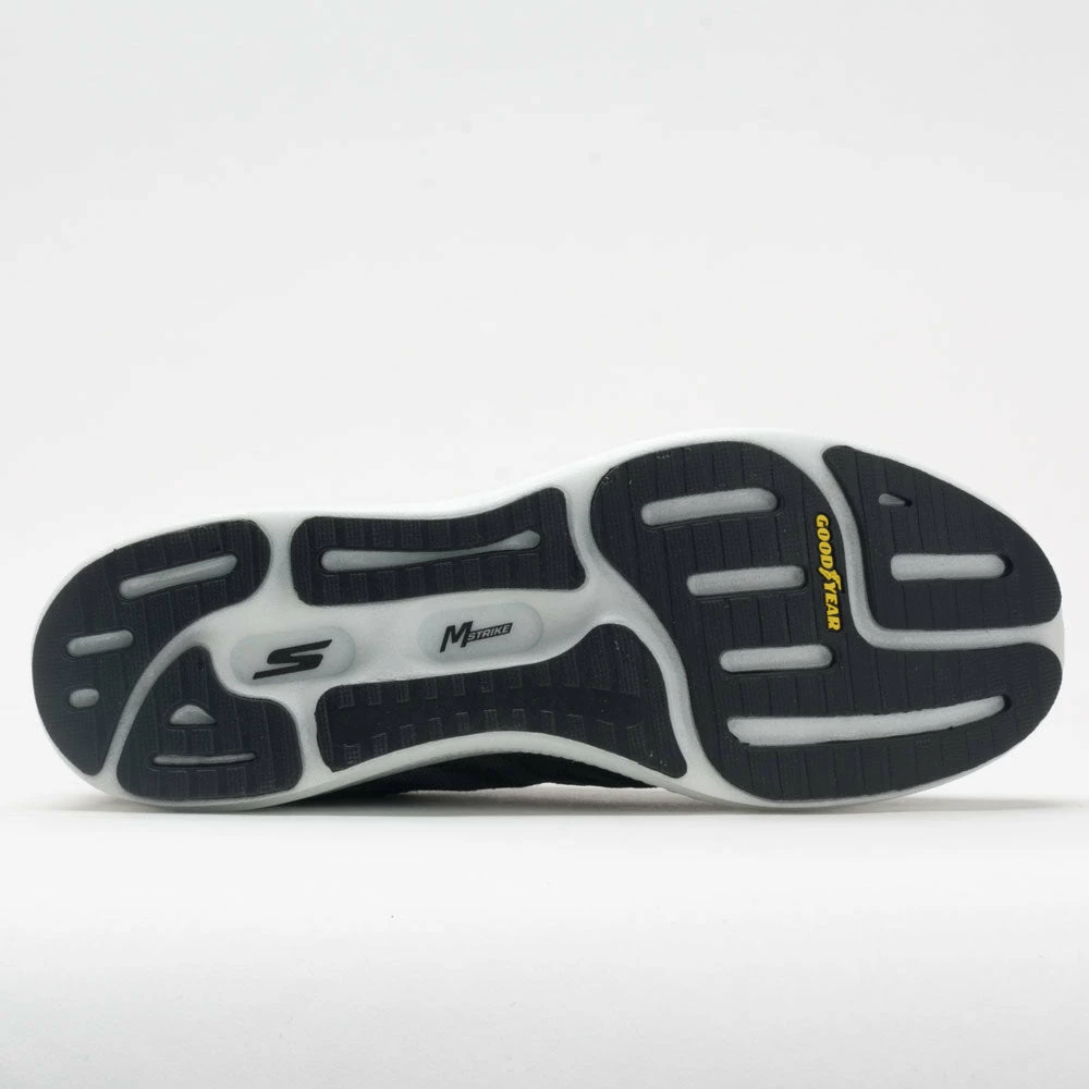 Skechers Performance Running Shoes Skechers GOrun Razor+ Men's Black/White 6 Skechers Performance Running Shoes Skechers GOrun Razor+ Men's Black/White