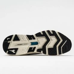 Diadora Mythos Blushield Volo Women's Hip Black/Whisper White