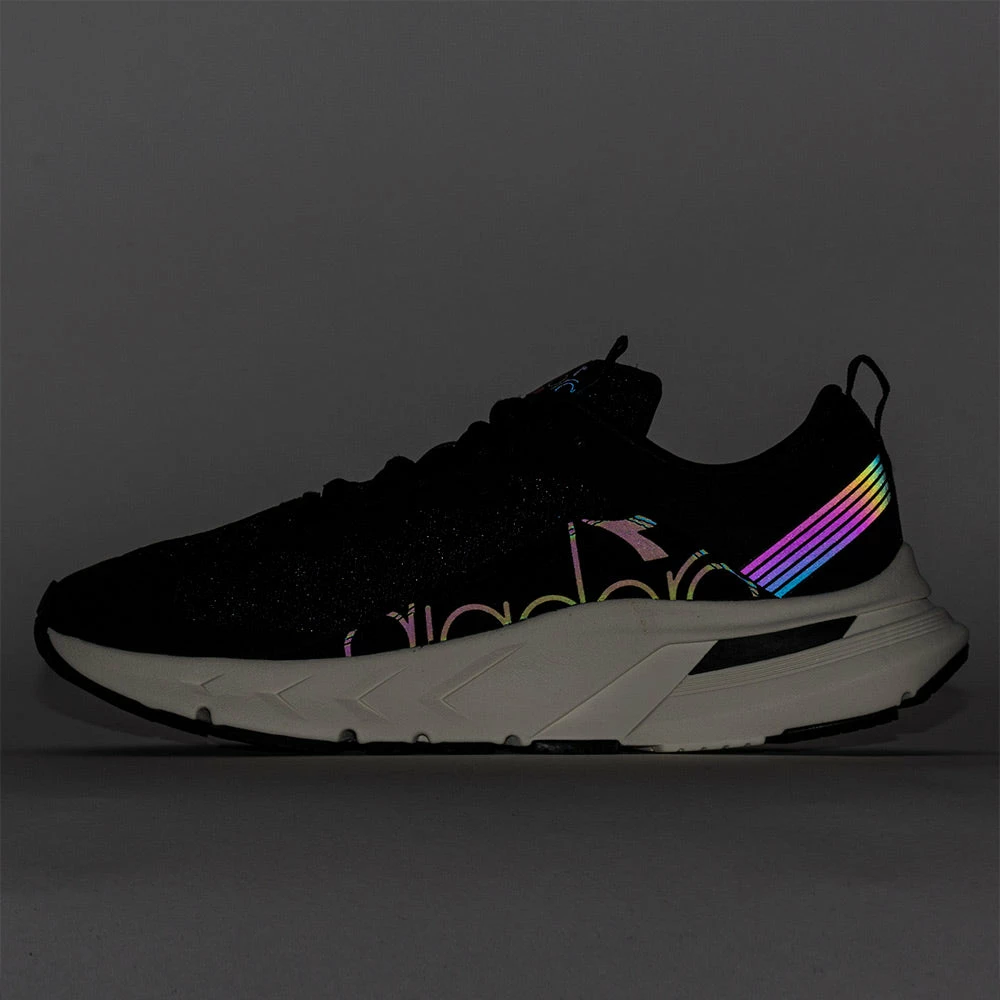 Diadora Mythos Blushield Volo Men's Hip Black/Almond Milk Running Shoes 9 Diadora Mythos Blushield Volo Men's Hip Black/Almond Milk Running Shoes