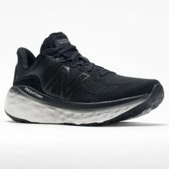 New Balance Fresh Foam More V3 Women's Black Magnet/Black Metalic Running Shoes