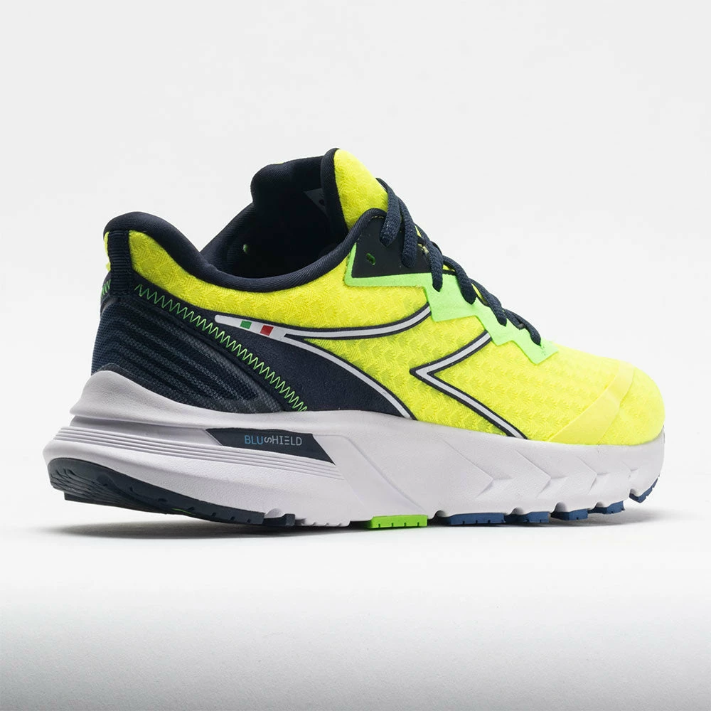 Running Shoes Diadora Mythos Blushield Volo 2 Men's Neon Yellow/White/Black Iris 8 Running Shoes Diadora Mythos Blushield Volo 2 Men's Neon Yellow/White/Black Iris