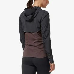 On Running On Weather Jacket Women's Women's Clothing