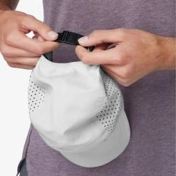 On Running On Lightweight Cap 13 On Running On Lightweight Cap