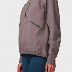 On Running On Waterproof Anorak Women's Women's Clothing