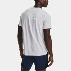 Under Armour Iso-Chill Run Short Sleeve Men's 17 Under Armour Iso-Chill Run Short Sleeve Men's