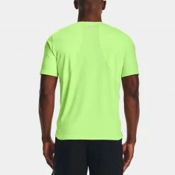 Under Armour Iso-Chill Run Short Sleeve Men's 19 Under Armour Iso-Chill Run Short Sleeve Men's