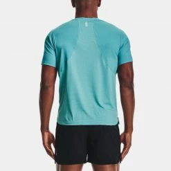 Under Armour Iso-Chill Run Short Sleeve Men's 23 Under Armour Iso-Chill Run Short Sleeve Men's