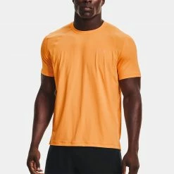 Under Armour Iso-Chill Run Short Sleeve Men's 24 Under Armour Iso-Chill Run Short Sleeve Men's