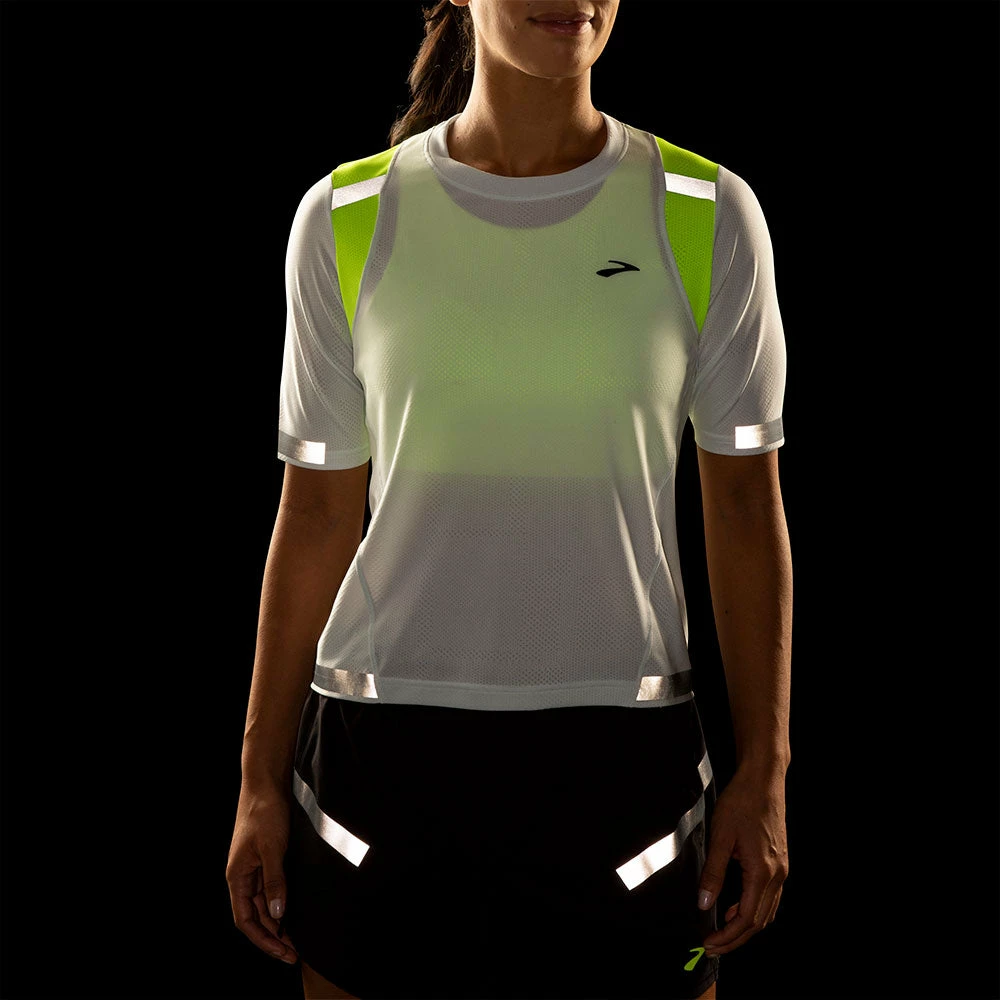 Brooks Carbonite Short Sleeve Women's 5 Brooks Carbonite Short Sleeve Women's