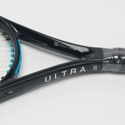 Kids’ Racquets Wilson Ultra 26 V3