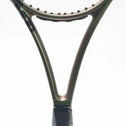 Wilson Blade 100L V8