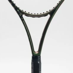 Wilson Blade 100 V8