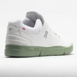 On Running On The Roger Advantage Men's White/Reseda