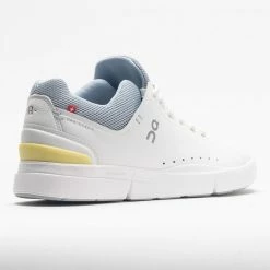 On Running Lifestyle Sneakers On The Roger Advantage Women's White/Nimbus