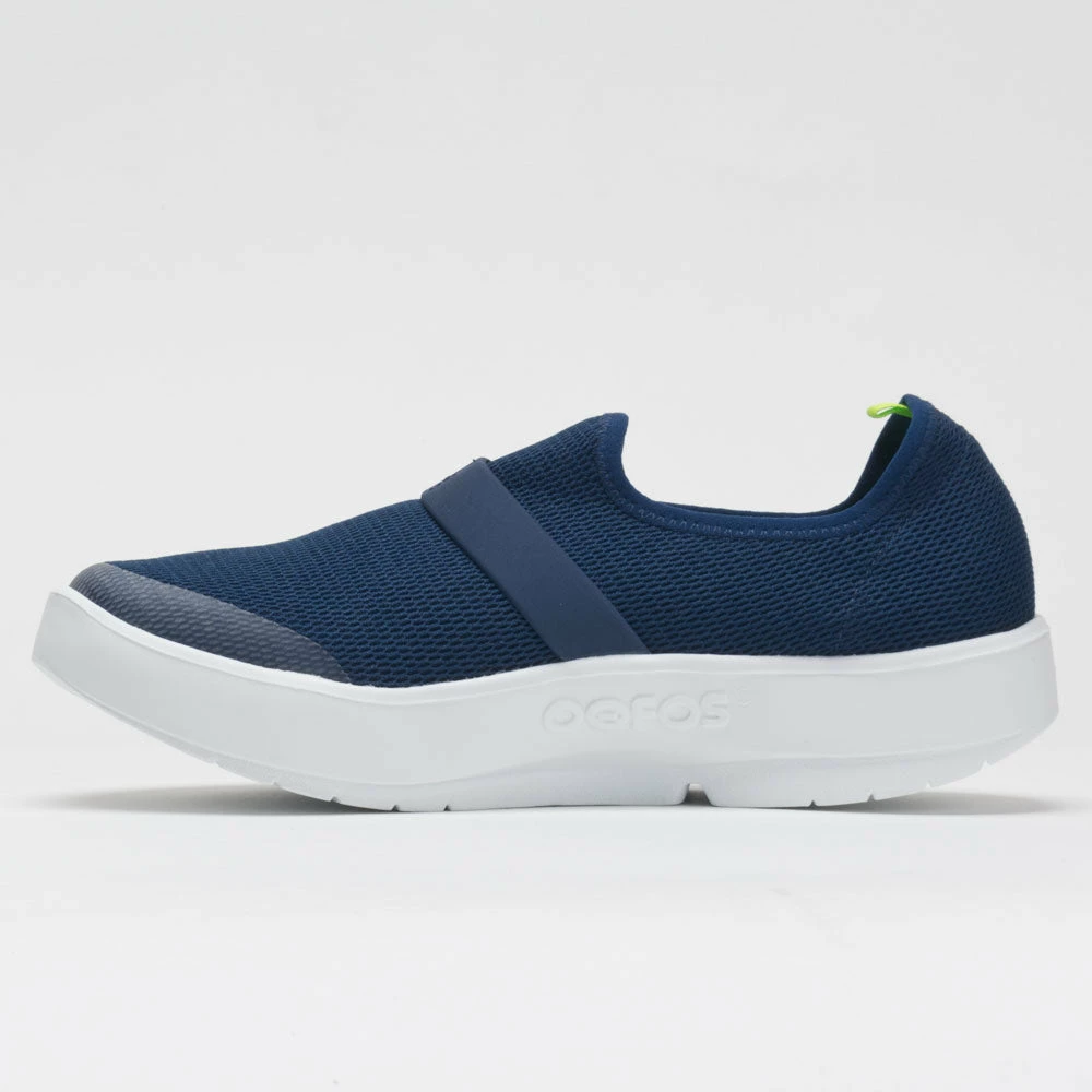 OOFOS OOmg Low Women's White/Navy 4 OOFOS OOmg Low Women's White/Navy