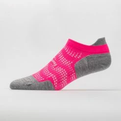 Feetures High Performance Ultra Light Cushion No Show Tab Socks 46 Feetures High Performance Ultra Light Cushion No Show Tab Socks