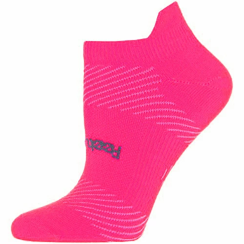 Feetures High Performance Ultra Light Cushion No Show Tab Socks 25 Feetures High Performance Ultra Light Cushion No Show Tab Socks