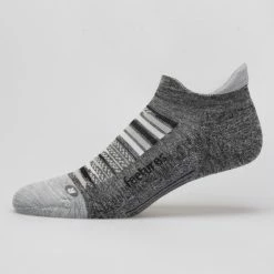 Feetures Elite Light Cushion No Show Tab Socks
