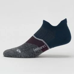 Feetures Elite Light Cushion No Show Tab Socks