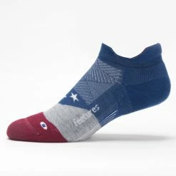 Feetures Elite Light Cushion No Show Tab Socks