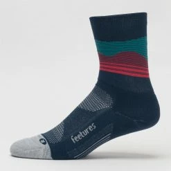 Feetures Elite Light Mini Crew Socks 30 Feetures Elite Light Mini Crew Socks