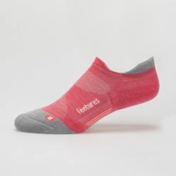 Feetures Merino 10 Ultra Light No Show Tab Socks (Previous Version)