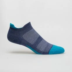 Feetures Merino 10 Ultra Light No Show Tab Socks (Previous Version)